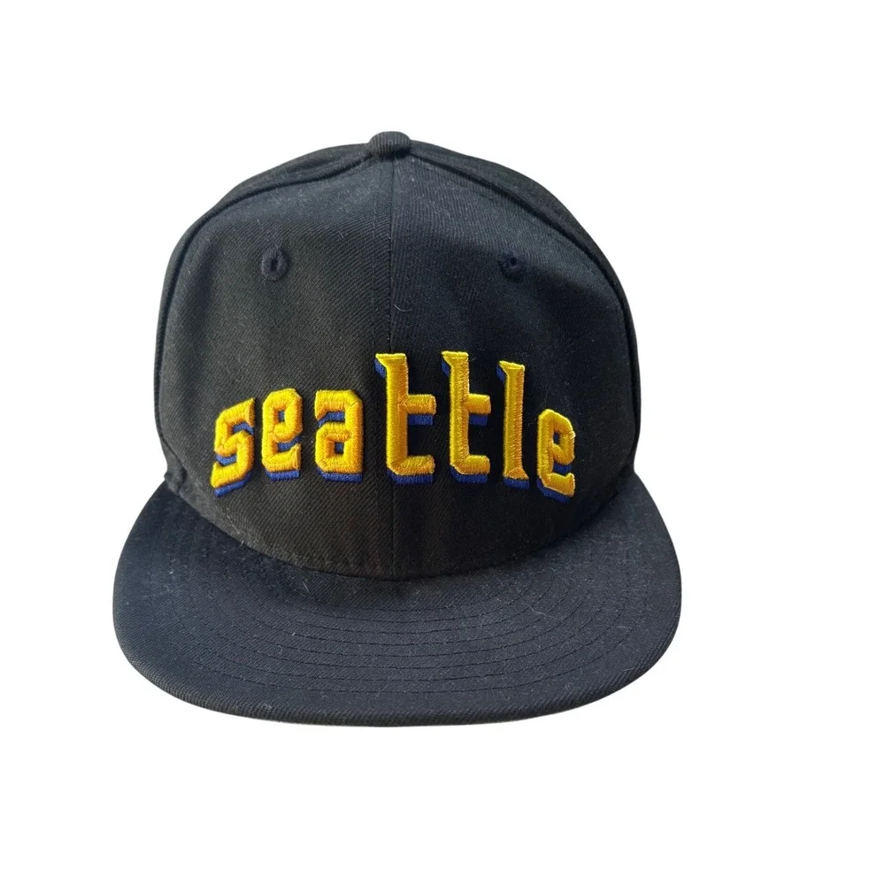 New Era 9FIFTY Seattle PNW Snapback Hat Mens Black Yellow Flat Bill Cap OSFM
